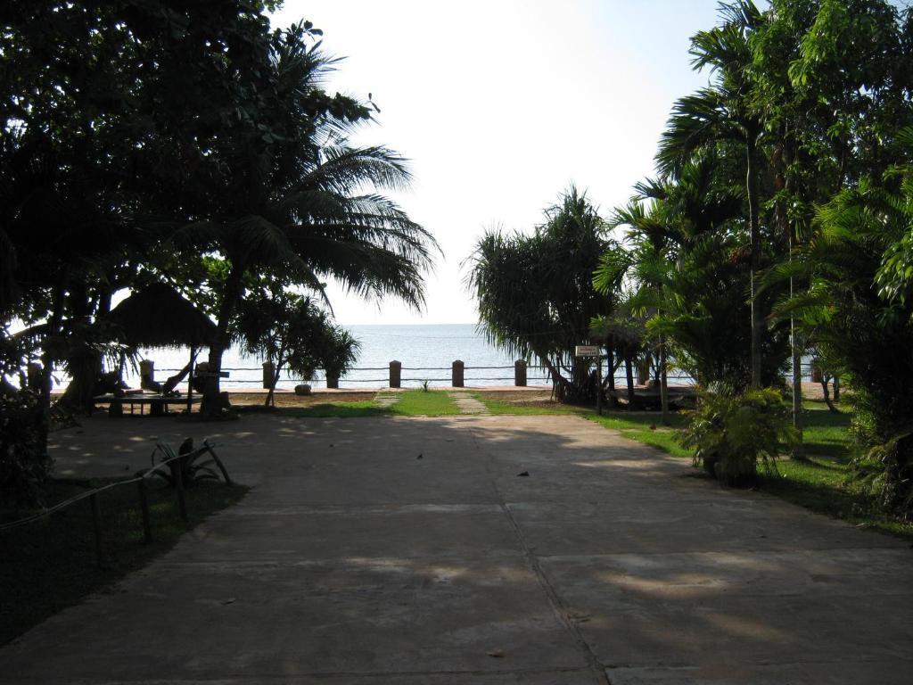 Kep Seaside Guesthouse Exterior photo